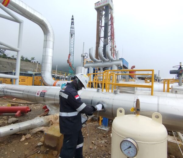 Mengukur Ketebalan Material Ultrasonic Test